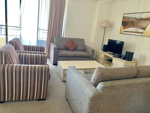 Castle Serviced Apartments - NT Tourism 6