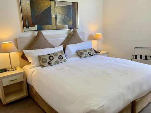 Castle Serviced Apartments - NT Tourism 14