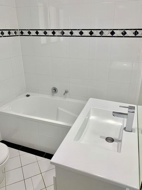 Castle Serviced Apartments - NT Tourism 10