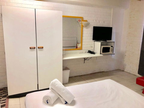 Marco Polo Motor Inn Sydney - Accommodation NT 2