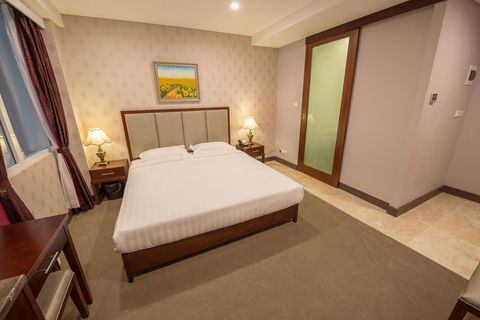 Megaboom City Hotel - NT Tourism 11