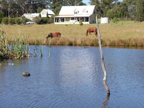 Madigan Wine Country Cottages - NT Tourism 2