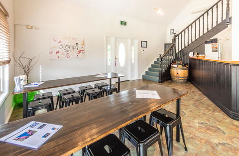 Madigan Wine Country Cottages - NT Tourism 26