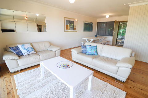 Coastal Horizons Beach House - Accommodation NT 0