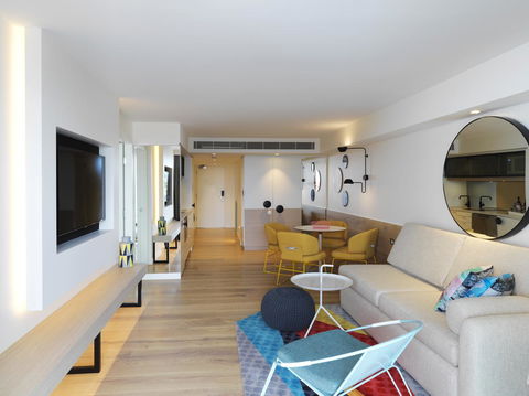 QT Bondi - Accommodation NT 9