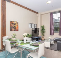 Classic 2 BR Apt in Pyrmont - Accommodation NT