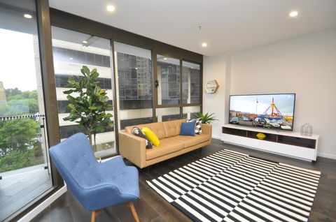 Orange Stay Sydney CBD - NT Tourism 8