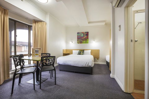 Boomerang Hotel - NT Tourism 22
