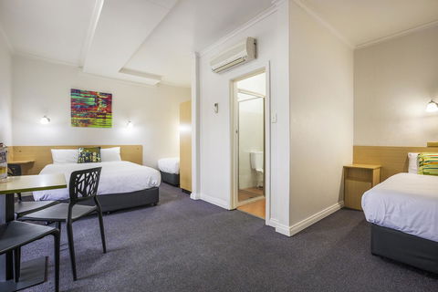 Boomerang Hotel - NT Tourism 2