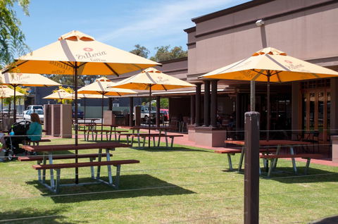 Boomerang Hotel - NT Tourism 40