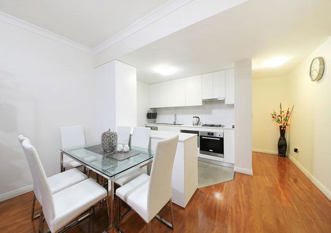 Sydney Apartment Close To Airport & CBD - NT Tourism 15