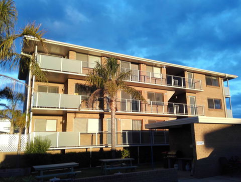 Narooma Palms Holiday Apartments - NT Tourism 1