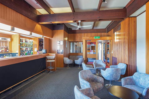 Black Dolphin Resort Motel & Apartments - Accommodation NT 39