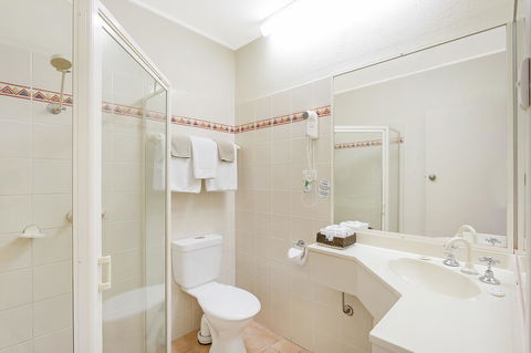 Black Dolphin Resort Motel & Apartments - Accommodation NT 11