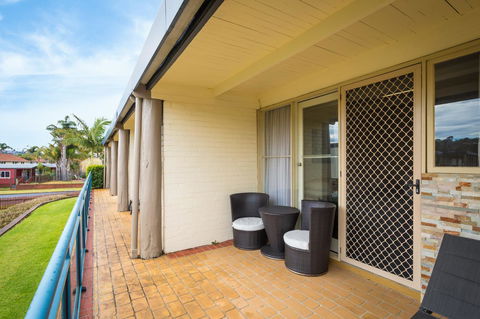 Black Dolphin Resort Motel & Apartments - Accommodation NT 8
