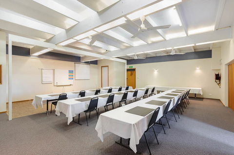 Black Dolphin Resort Motel & Apartments - Accommodation NT 37