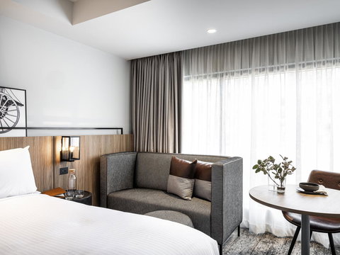 Mercure Sydney Rouse Hill - Accommodation NT 13