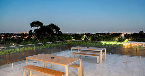 Studio 8 Residences - Adults Only - NT Tourism 6