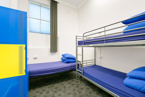Mad Monkey Downtown - Accommodation NT 9