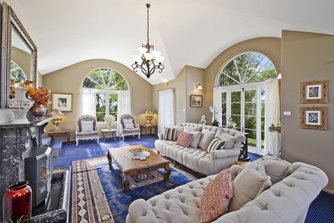 Mountainside B & B - Accommodation NT 16