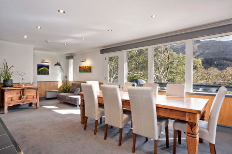 Pure Chalet Thredbo - Accommodation NT 18