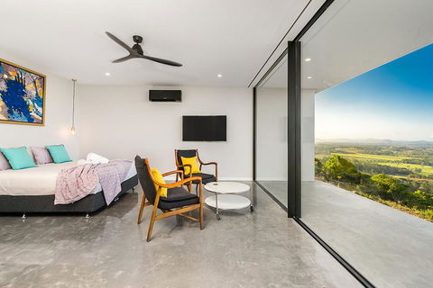 Sundays At Byron - Accommodation NT 22