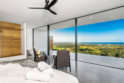 Sundays At Byron - Accommodation NT 32