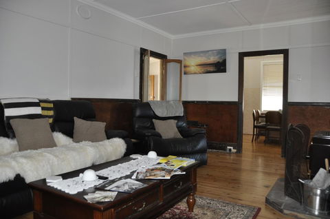 Caledonia Cottage - NT Tourism 11