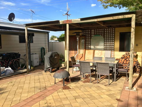 Caledonia Cottage - NT Tourism 26