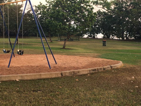 Nightcliff Foreshore Getaway - McKay Gardens - Accommodation NT 34