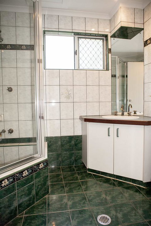 Nightcliff Foreshore Getaway - McKay Gardens - Accommodation NT 13