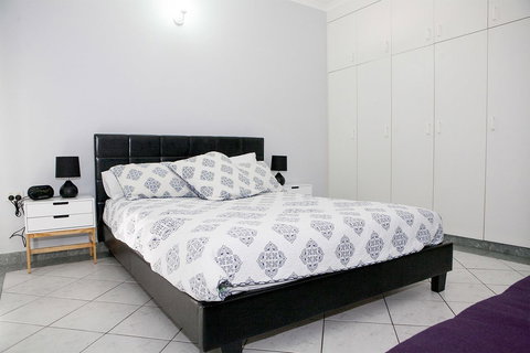 Nightcliff Foreshore Getaway - McKay Gardens - Accommodation NT 10