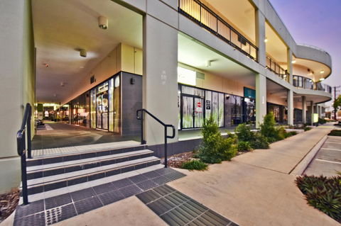 Nomikis\'On The Avenue - NT Tourism 8
