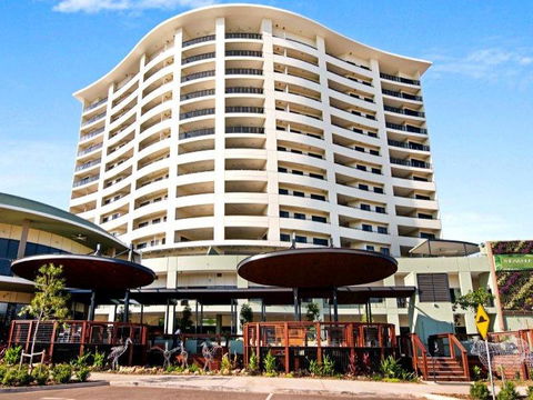 Nomikis\'On The Avenue - NT Tourism 16