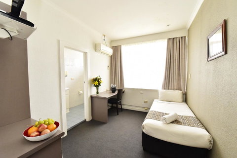 Diplomat Hotel Alice Springs - Accommodation NT 35