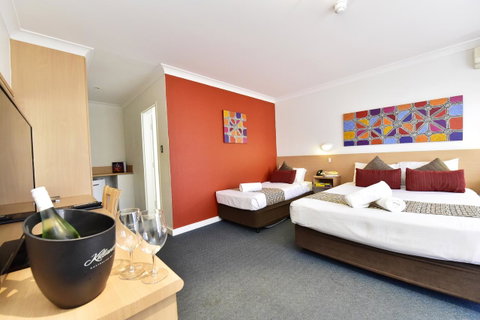 Diplomat Hotel Alice Springs - Accommodation NT 21