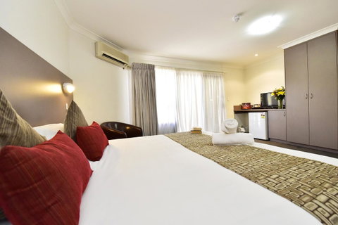 Diplomat Hotel Alice Springs - Accommodation NT 30