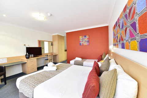 Diplomat Hotel Alice Springs - Accommodation NT 8
