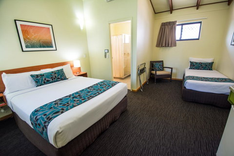 Palms City Resort - Accommodation NT 33