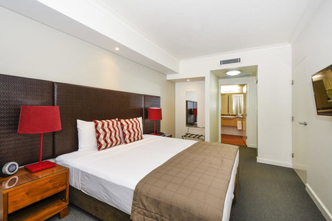 Mantra On The Esplanade - Accommodation NT 25