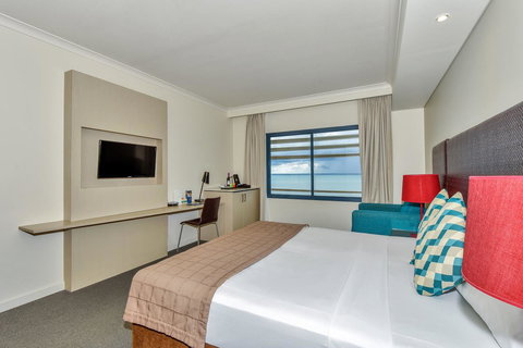 Mantra On The Esplanade - Accommodation NT 3
