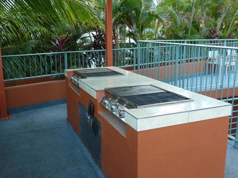 Cullen Bay Resorts - NT Tourism 17