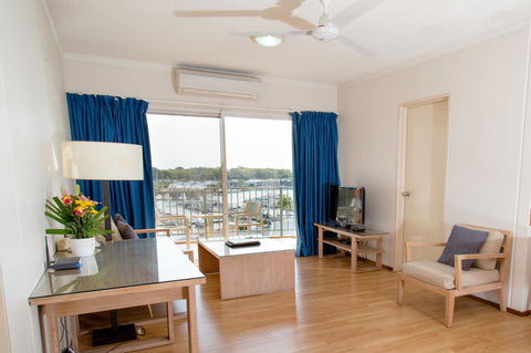 Cullen Bay Resorts - NT Tourism 2