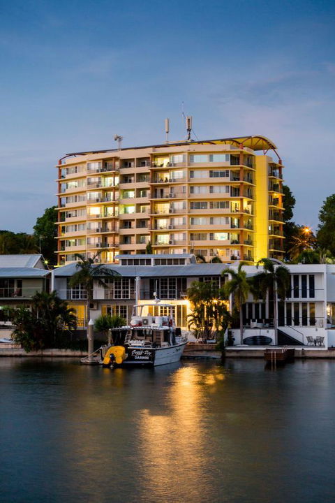 Cullen Bay Resorts - NT Tourism 14