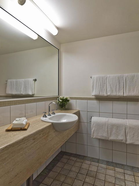 Travelodge Resort Darwin - Accommodation NT 15