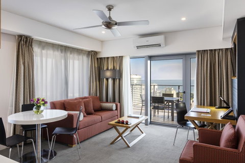 Oaks Darwin Elan Hotel - Accommodation NT 16