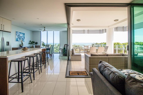 ZEN BY THE WATER - Esplanade Darwin Retreat - Accommodation NT 1