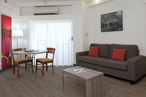 Novotel Darwin CBD - Accommodation NT 8