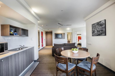 Novotel Darwin CBD - Accommodation NT 7