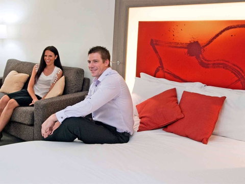 Novotel Darwin CBD - Accommodation NT 35